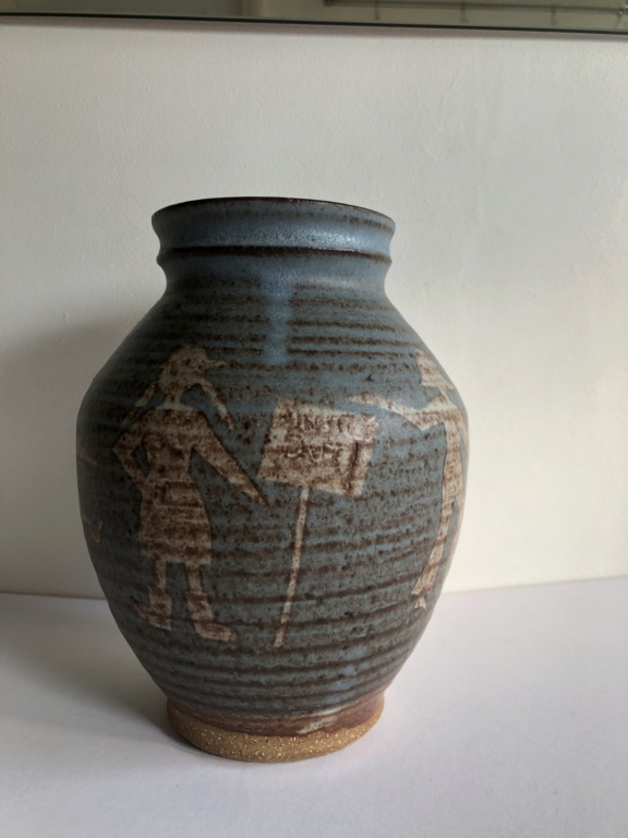 Avis and Bernard Loshak - Hawkshead Pottery Img_2613
