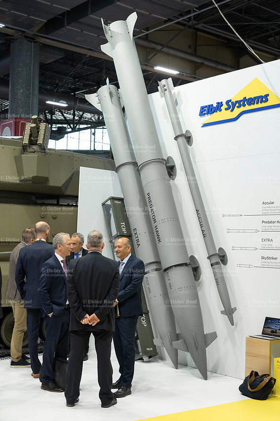 MLRS PULS d'ELBIT pour les FAR - Page 2 010-fr10