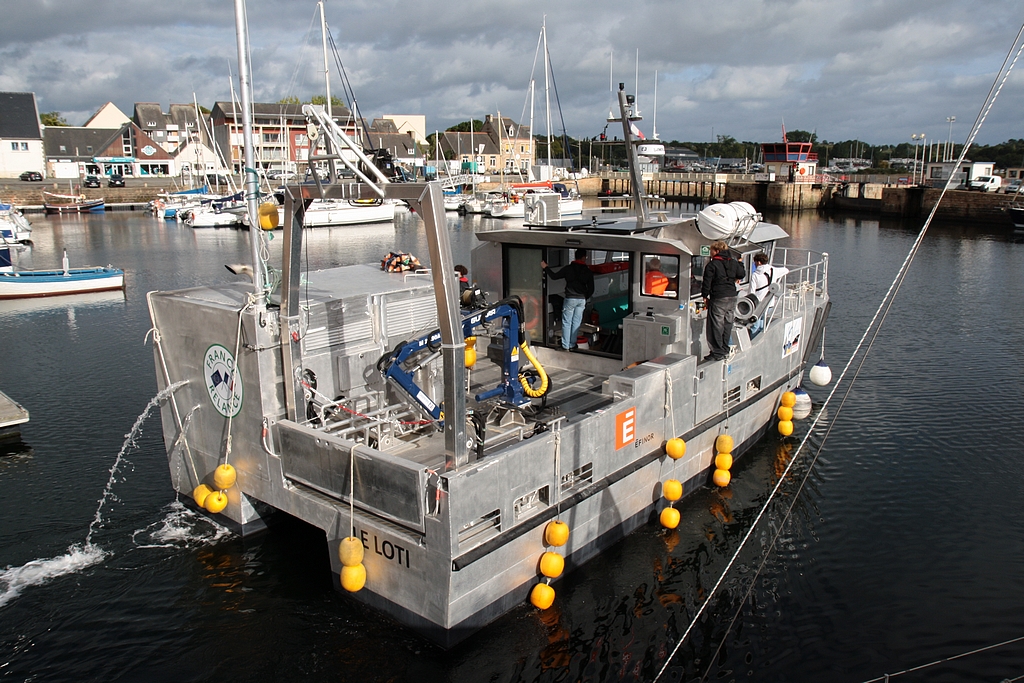 [Vie des ports] Quelques bateaux de pêche (sur nos côtes Françaises) - Page 27 Img_2912