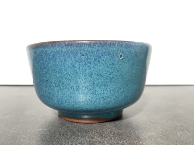 Signature help on this modern studio blue glaze bowl, Wallace? Img_6611