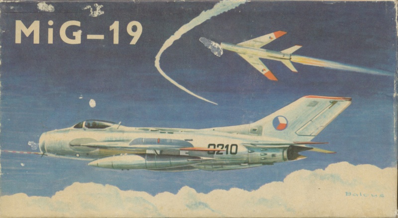 [KP] MIKOYAN-GOUREVICH MiG 19 1/72ème Réf 4 Img_0163
