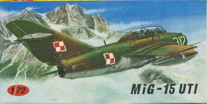 [KP] MIKOYAN-GOUREVICH MiG-15 UTI 1/72ème Réf 13 Mig-1517