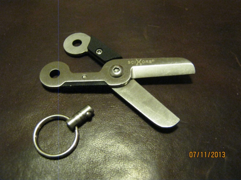 Les mini-couteaux et mini-tools - Page 2 Img_2314