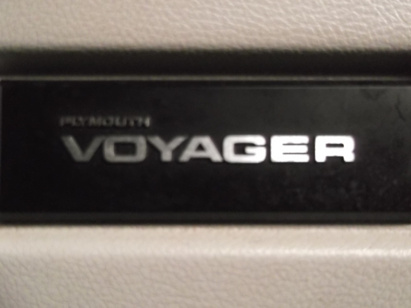 Mon Plymouth voyager 84 Dscf1043