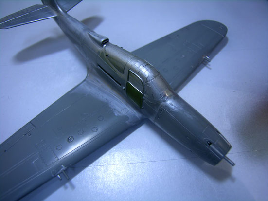 [Hasegawa] 1/48 - Bell P-400 Airacobra  - Page 5 Dscn3710