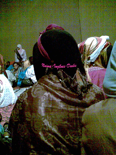 L'Habit traditionnel des femmes de Dadès Habit211
