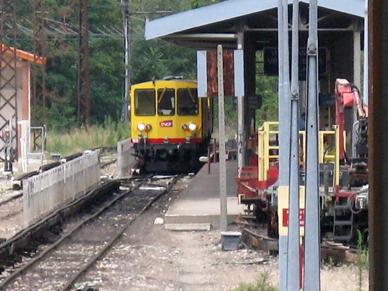 Le petit train jaune Img_1114