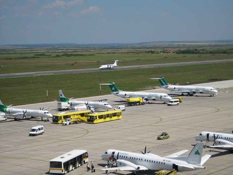 Aeroportul Timisoara (Traian Vuia) - 2008 - Pagina 3 Hub_ca10