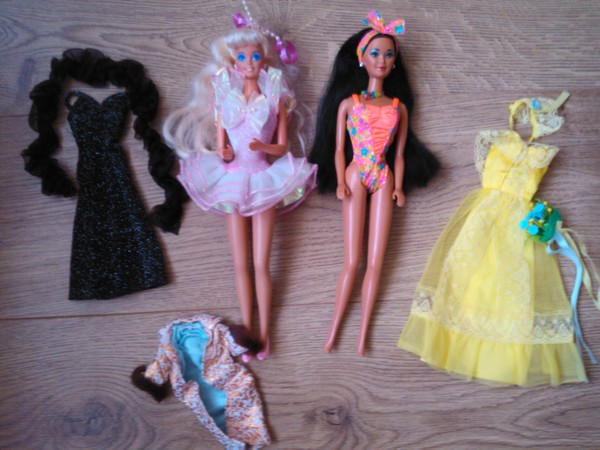 Ma collection de poupées Barbies - Page 8 Img_2035