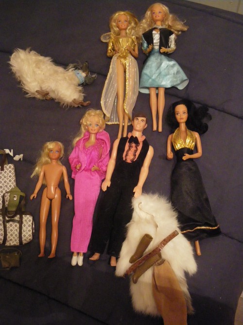 Ma collection de poupées Barbies - Page 8 Imgp1514
