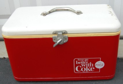 glaciere Coca cola des années 1960 en metal Redww10