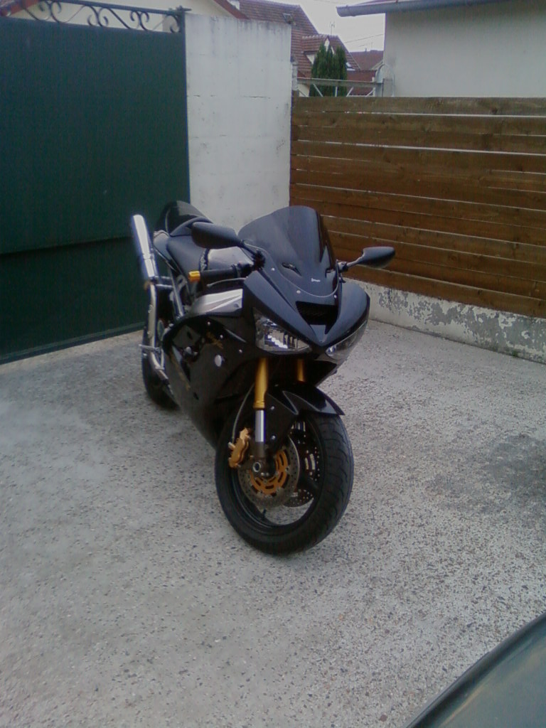 mon 636 Zx6r_310