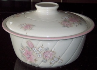 rose - Tureens/Vegetable dishes/Casseroles 8646_b10