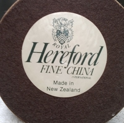 Hereford Fine China Fantail ! Herefo10