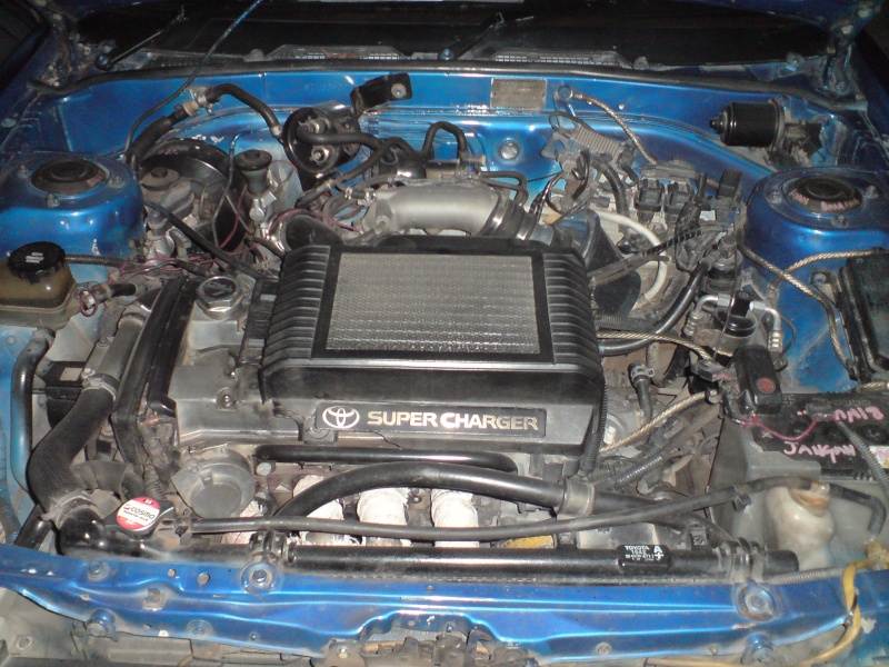Toyota supercharger for sell(st150 corona) Dsc01310