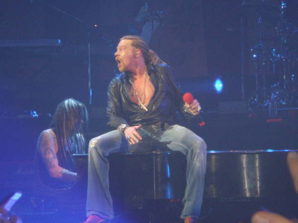 Guns N' Roses Hammerstein Ballroom, NYC 15 de Mayo B10