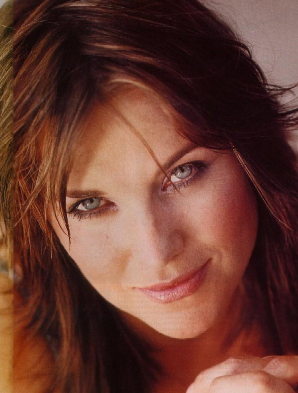 Lucy Lawless - Page 39 7lucy410