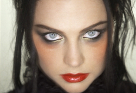 Evanescence kimdir grup yeleleri Elagir10