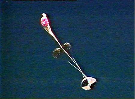 En images : une maquette du vaisseau spatial Orion scrase en Arizona 210