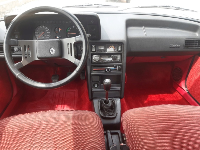 Mes belles RENAULT... - Page 8 20220710