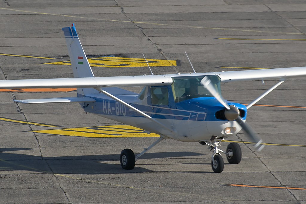 Aeroportul Satu Mare - Noiembrie 2013   Dsc_5011