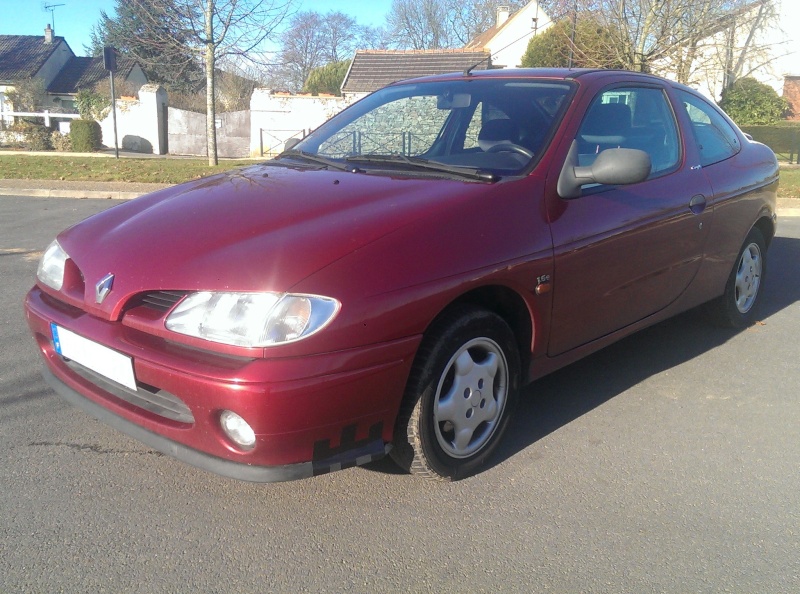 RENAULT MEGANE COUPE 1,6ie nickel Imag0110