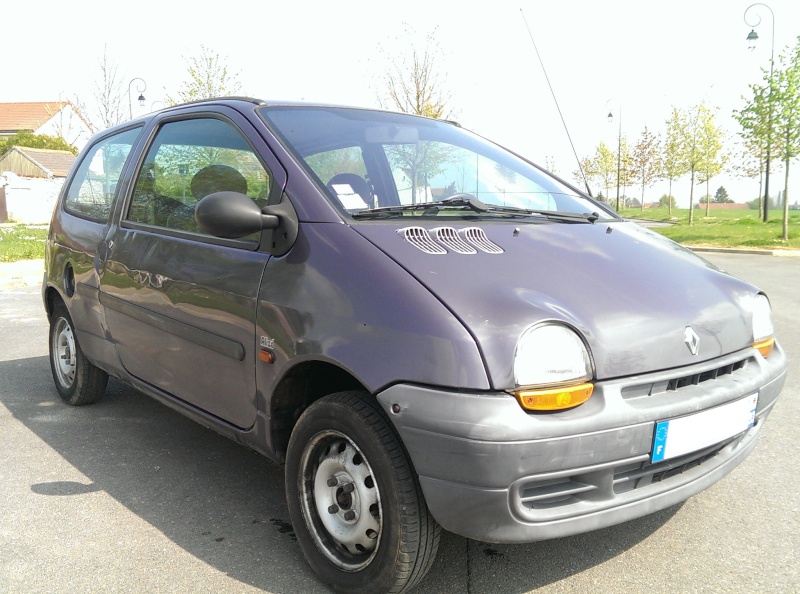 RENAULT TWINGO 1.2 Climatisée Imag0716