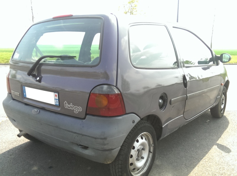 RENAULT TWINGO 1.2 Climatisée Imag0717