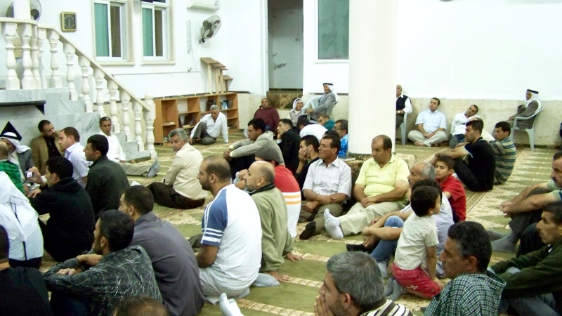محاضرة دينية في مسجد ابو ايوب الانصاري ( المسجد الرئيس للقرية ) 101_1221