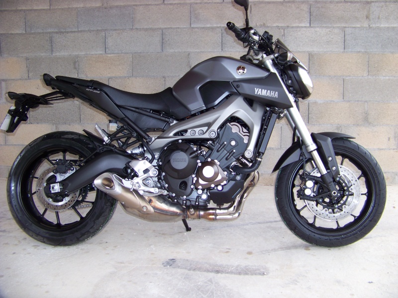 frein - Photos de toutes les Yamaha MT-09 du forum ! :) - Page 25 03710