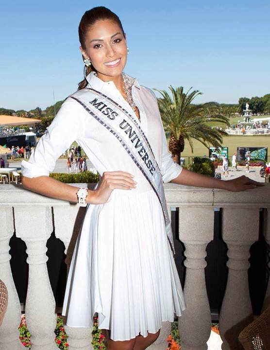 isler -  ♔ María Gabriela Isler (Molly) - Miss Universe 2013 Official Thread- (Venezuela) ♔ - Page 13 10014511