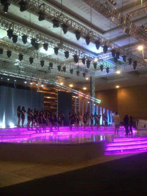 Road to Miss Indonesia 2014 (done) 10141110