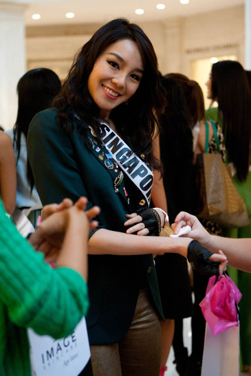  ♕ MISS UNIVERSE 2013 COVERAGE - PART 1 ♕ - Page 31 Pu_1_218