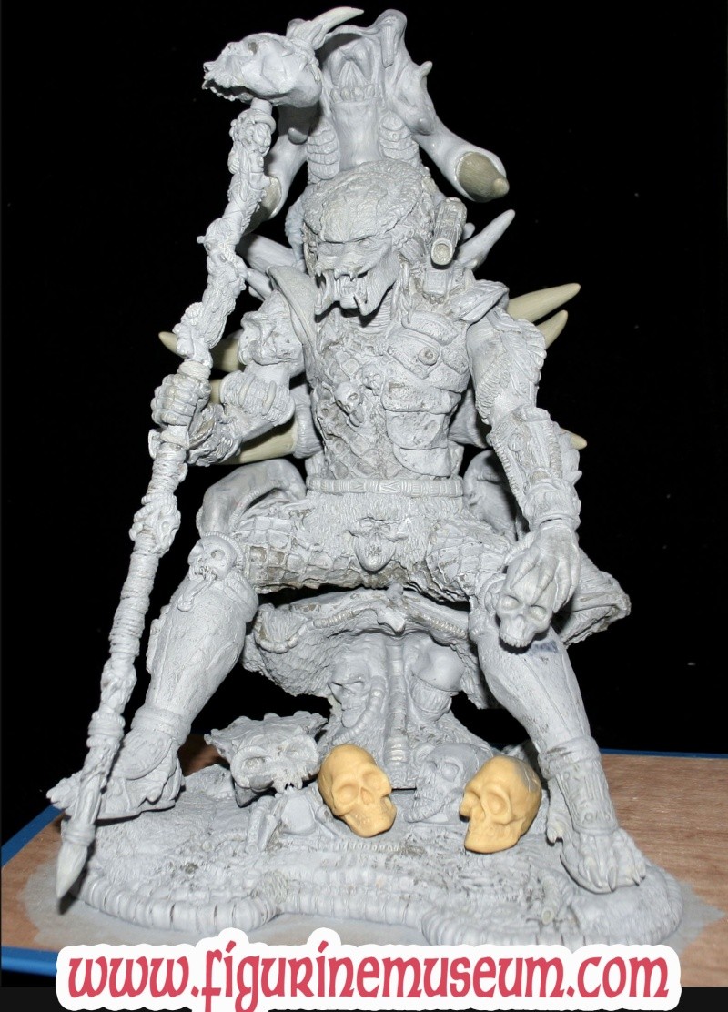 predator & son trone 1/6 eme resine Petitg10