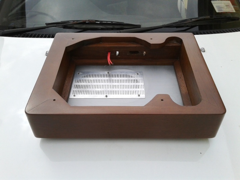 Solid Wood Plinth for Lenco L75