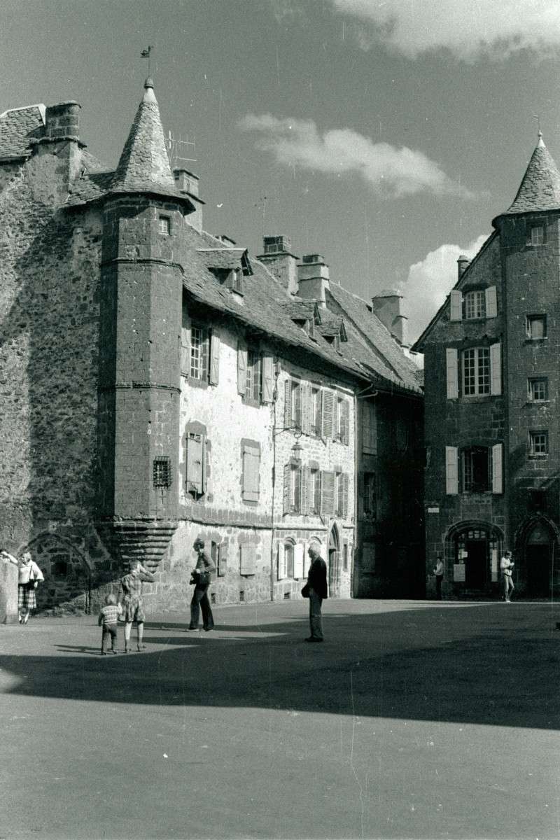 Corrèze, Lot, Cantal. 19780011