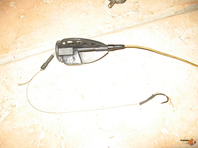 Method feeder preston flat in line