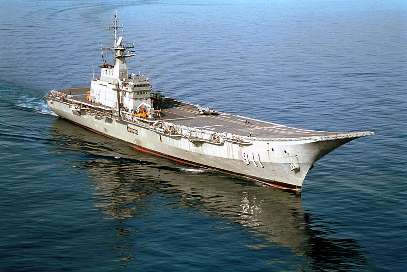 La Royale Thai Navy 800px-16
