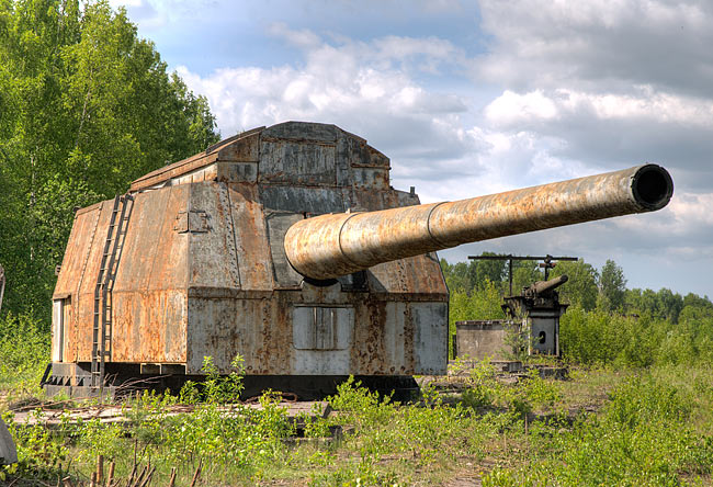 Canon 406 mm/50 B-37 de Marine sovietique.  A_batt83