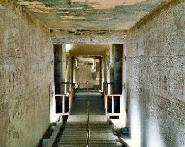 Les tombes des pharaons Kv34_110