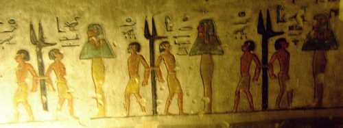 Les tombes des pharaons P1011012