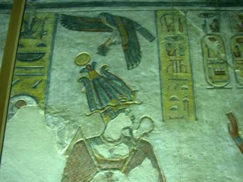 Les tombes des pharaons Pb152614