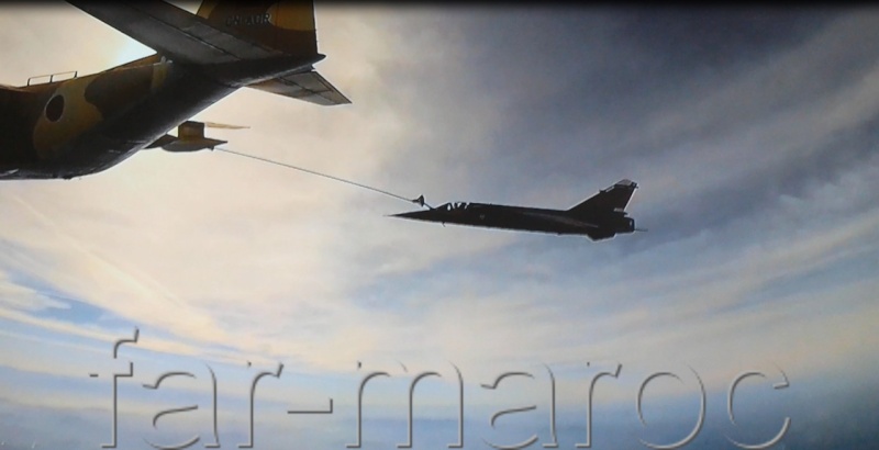 FRA: Photos Mirage F1 - Page 12 111