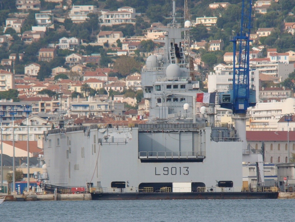 [Les Ports Militaires de Métropole] Visite de la rade de Toulon - Page 5 Dsc00213