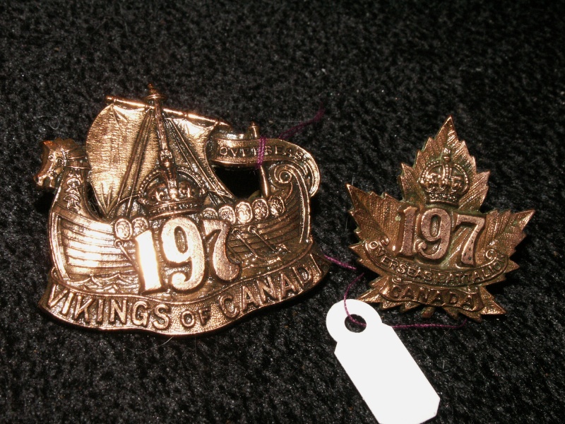 197th Cap and Collar Badges 19710