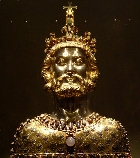 Les reliques de Charlemagne appartiendraient bien à l'ancien roi des Francs Le-rel10