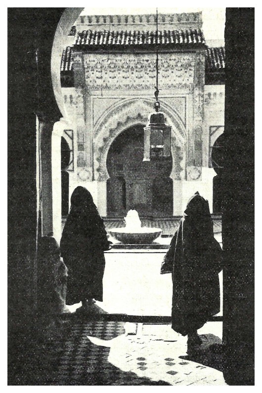 LE MAROC ET SES VILLES D'ART, TANGER, FES ET MEKNES - Page 3 Fscan_55