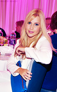 Claire Holt 2013ho39