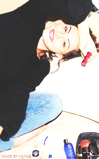 Phoebe Tonkin 2013to57