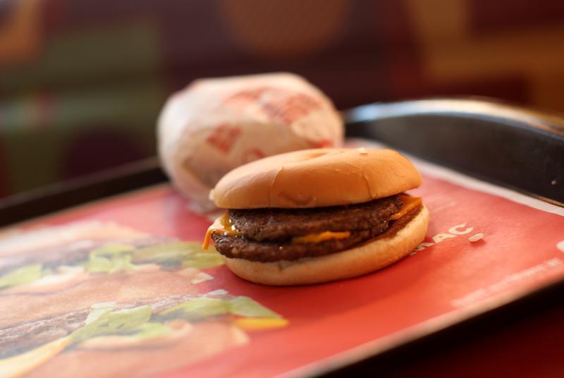 L'employée de McDonald's vendait de l'héroïne avec le Happy Meal  2014-011